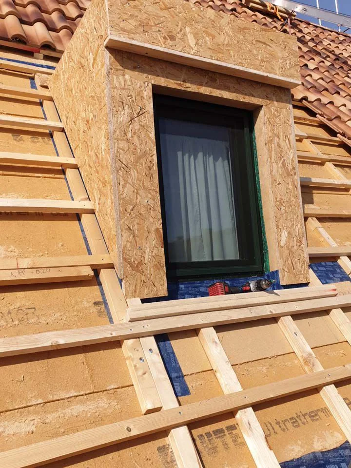 Bauverlauf 20042021 12 Dachbau Entstehung Gebaelk 03 Dachbau Bossert