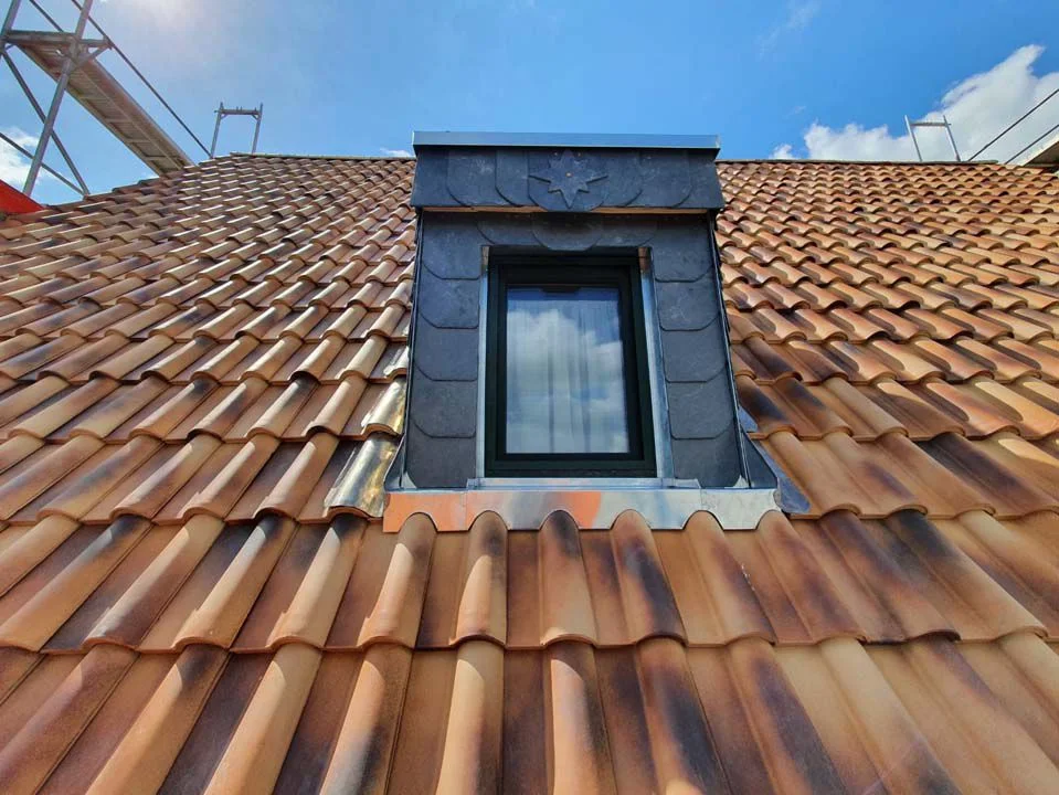 Bauverlauf 20042021 30 Dachbau Entstehung Gebaelk 03 Dachbau Bossert