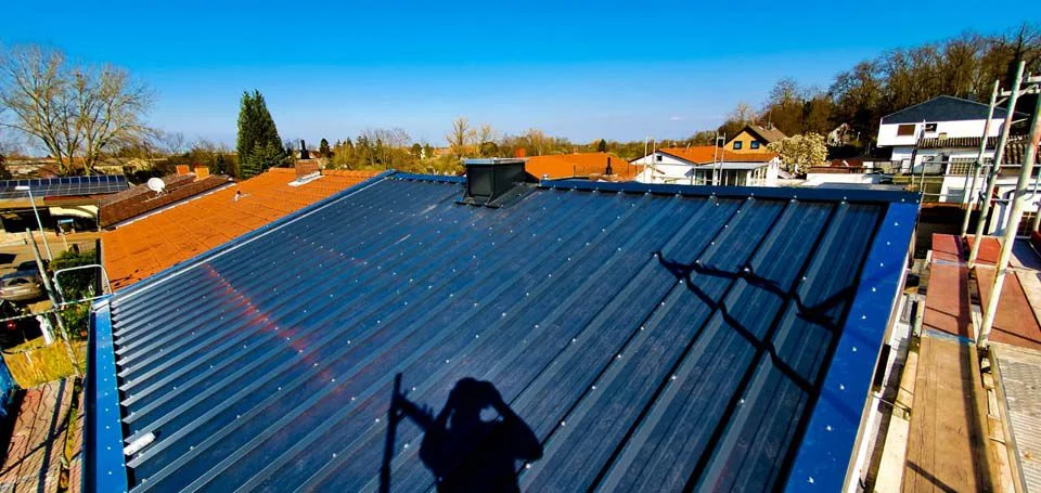 Blecheindeckung 05 Spenglerei Blecheindeckung Dachbau Bossert