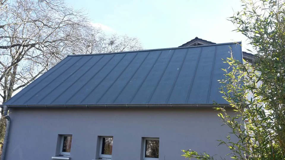 Ref Dachdecker Spenglerarbeiten27 Spenglerei Blecheindeckung Dachbau Bossert