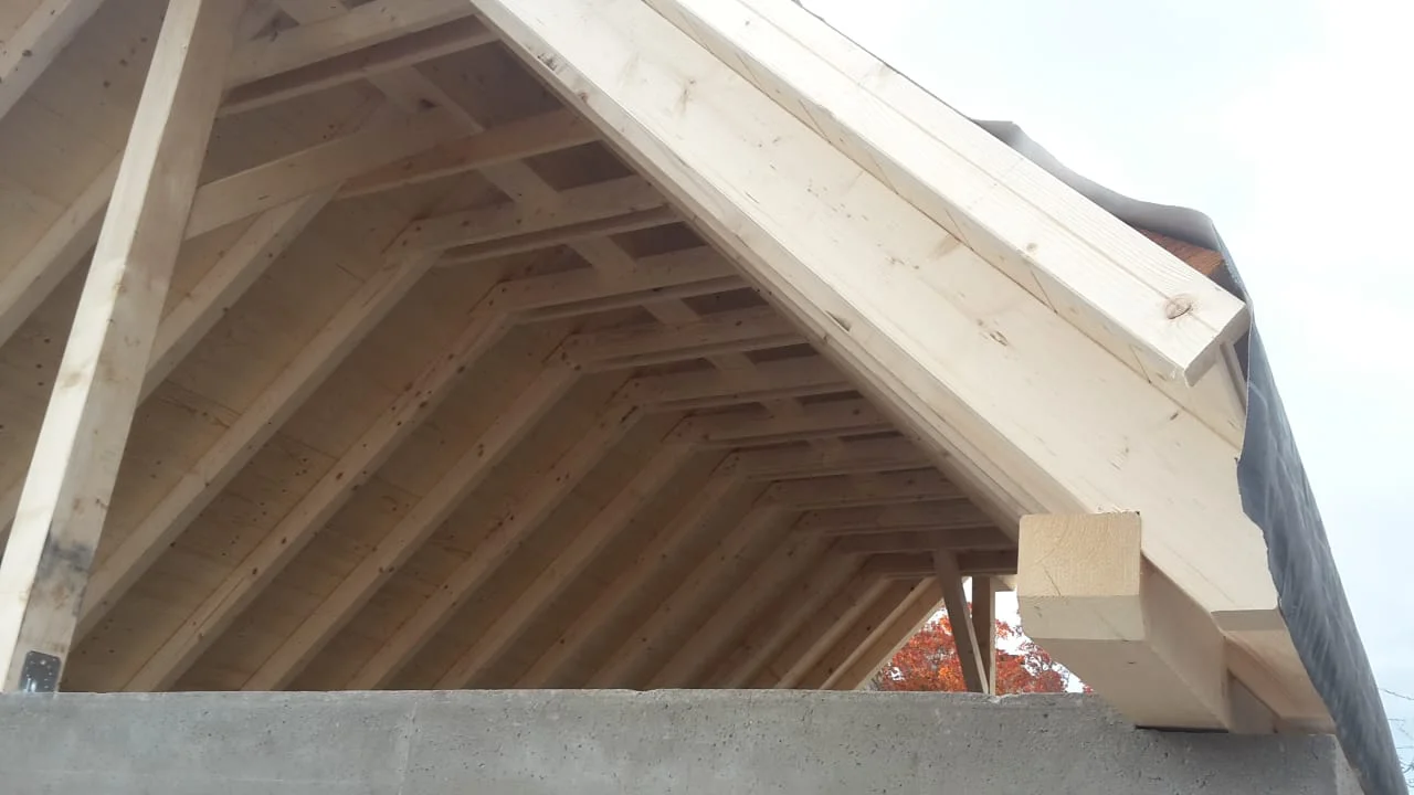 Referenzen Zimmerei 04 Gross Holzbau Zimmererarbeiten Dachbau Bossert