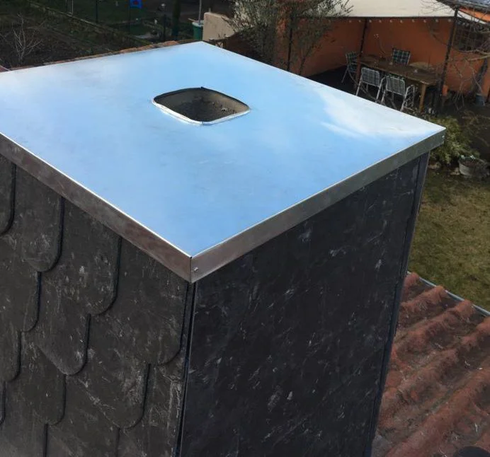 Referenzen Kamin 032022 03 Spenglerei Kaminverkleidung Dachbau Bossert