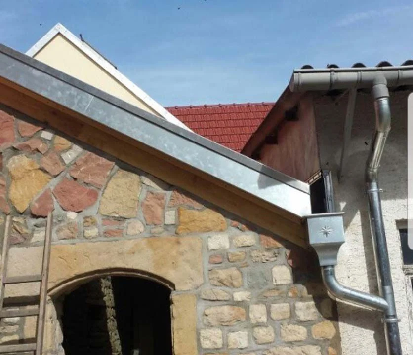 Spengler 13012021 04 Spenglerei Blecheindeckung Dachbau Bossert